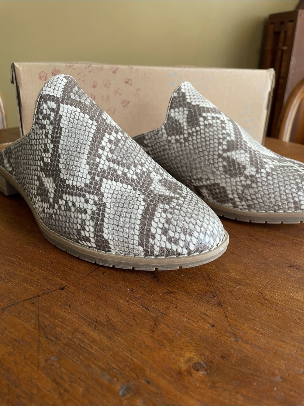 Snake-Print Slip-On Mules in Taupe - Women - size 9